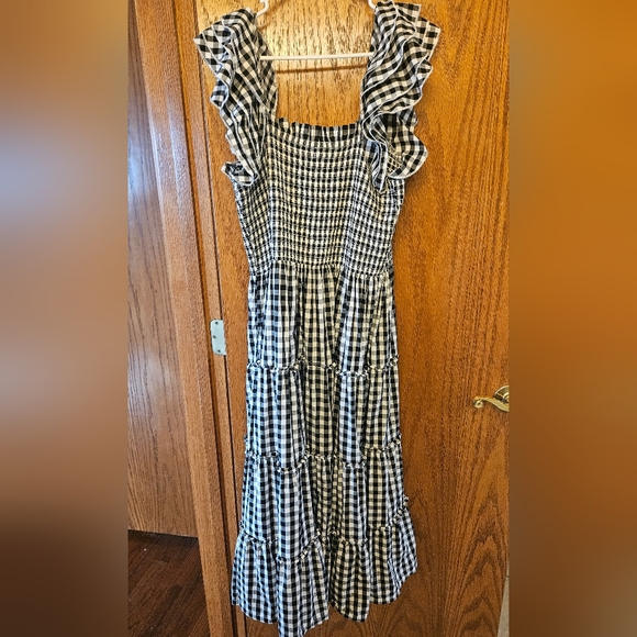 Crown and Ivy Gingham Black and White Dress - Picture 4 of 6